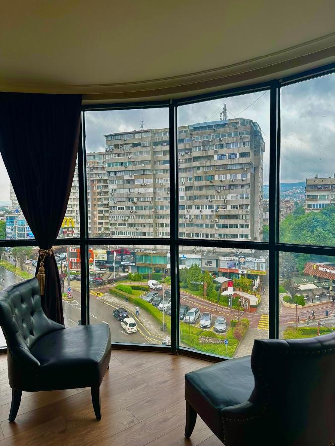 Panorama Center Apartment *